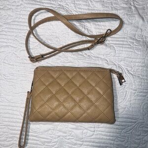 Quilted Crossbody Wristlet Bag